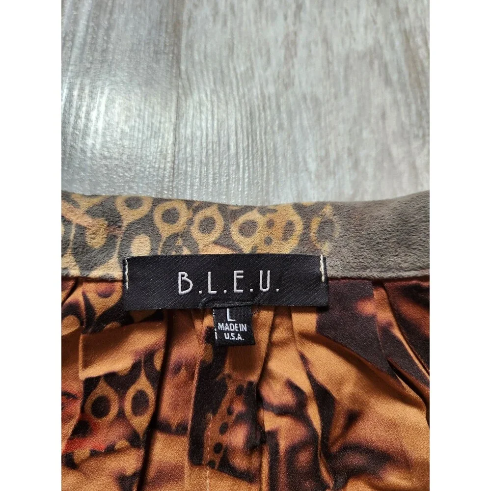B.L.E.U Tan Green Suede Crop Jacket Rhinestones Abstract Art Lined Sz L GUC - Picture 5 of 13
